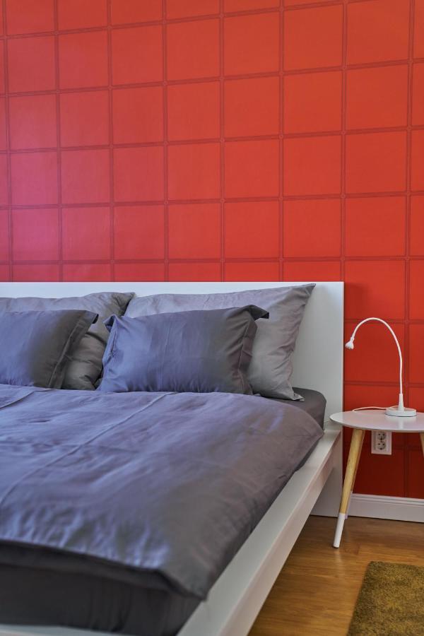 Nanirol Apartment At Gellert Bath Budapest Luaran gambar