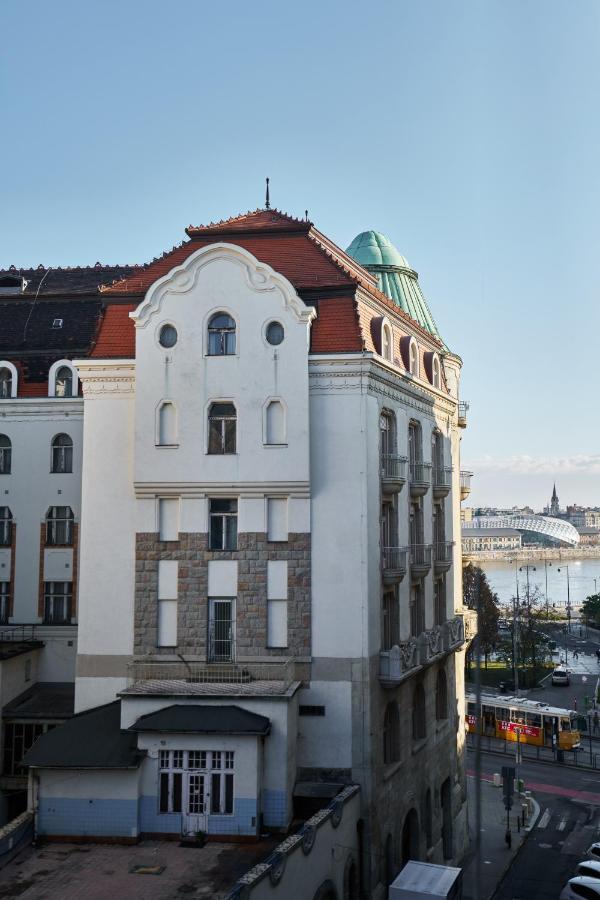Nanirol Apartment At Gellert Bath Budapest Luaran gambar