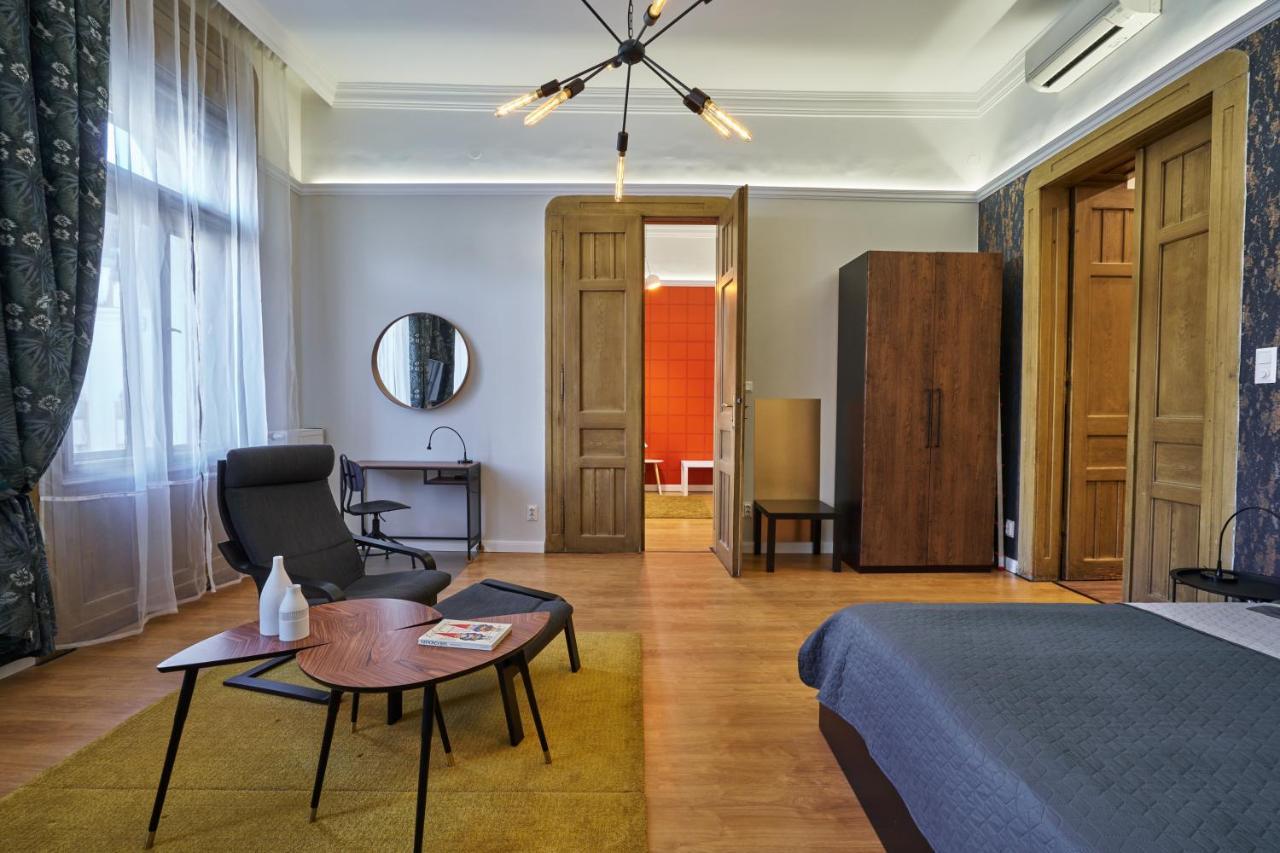 Nanirol Apartment At Gellert Bath Budapest Luaran gambar