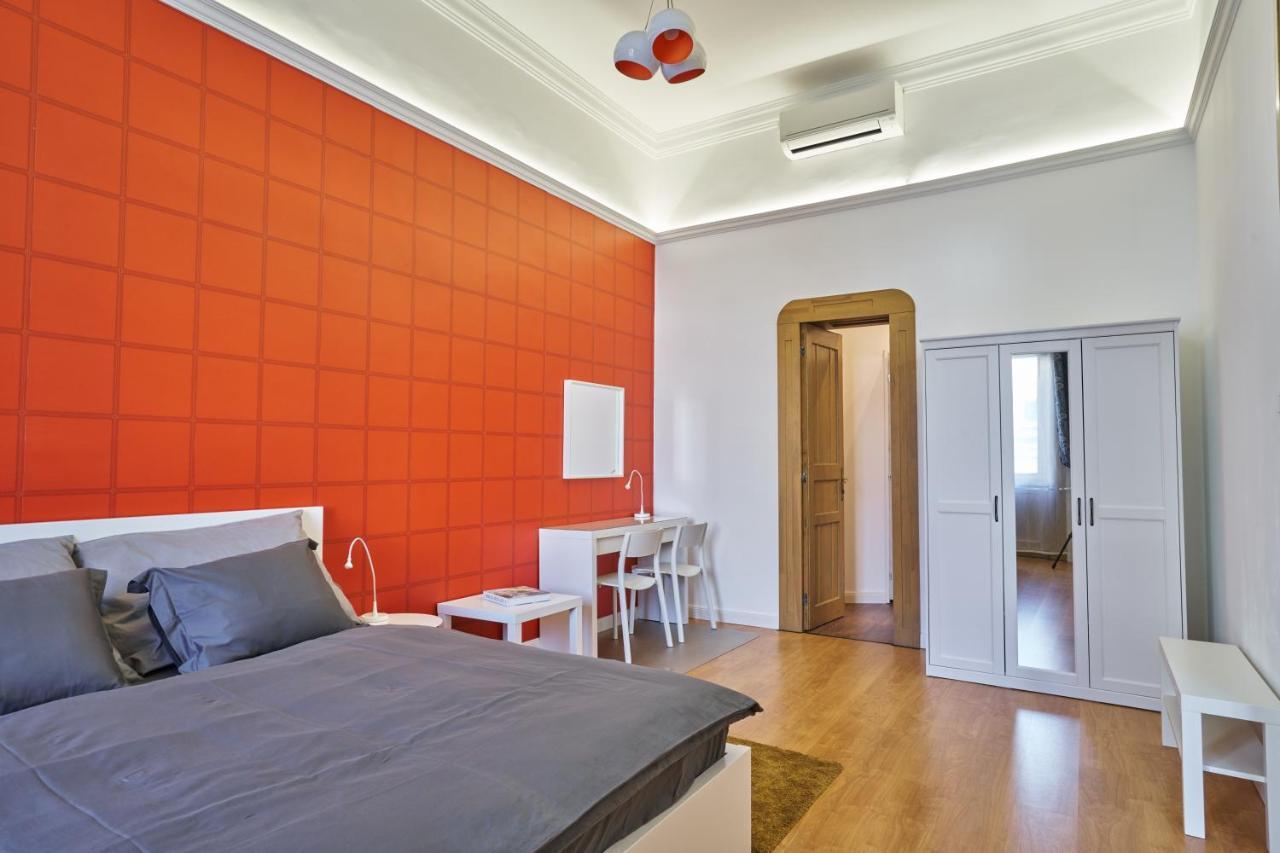 Nanirol Apartment At Gellert Bath Budapest Luaran gambar