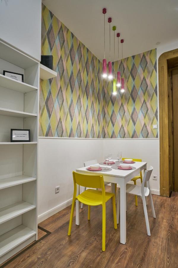 Nanirol Apartment At Gellert Bath Budapest Luaran gambar