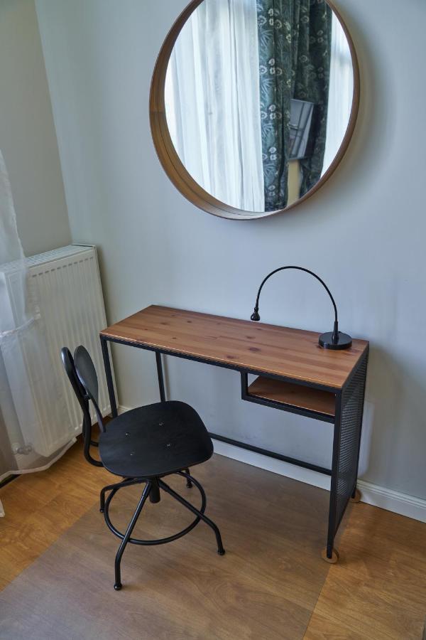 Nanirol Apartment At Gellert Bath Budapest Luaran gambar