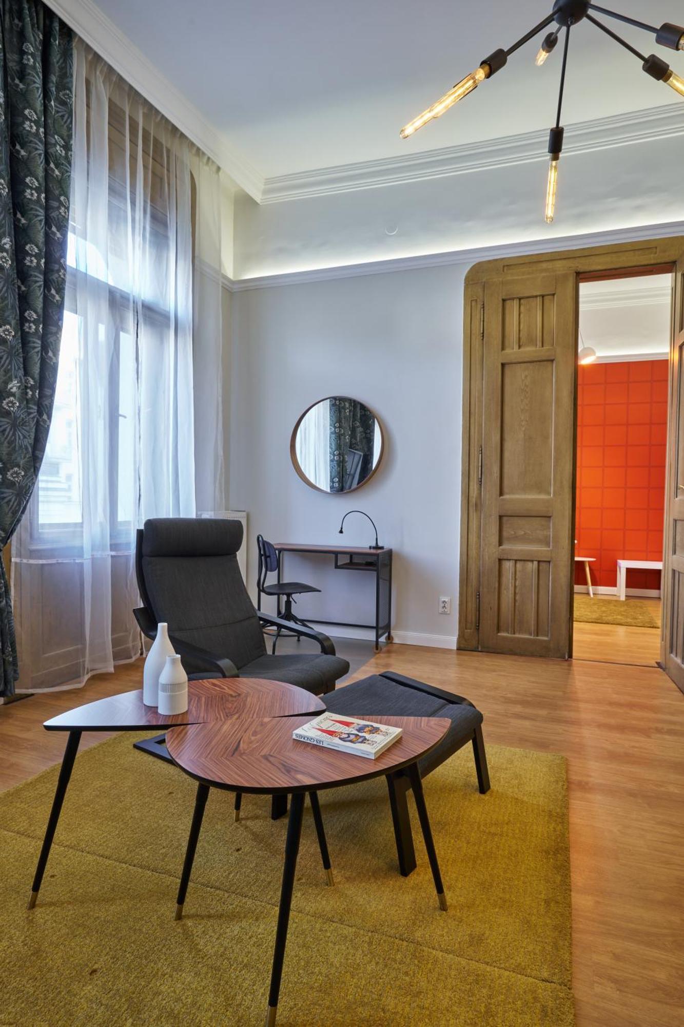 Nanirol Apartment At Gellert Bath Budapest Luaran gambar